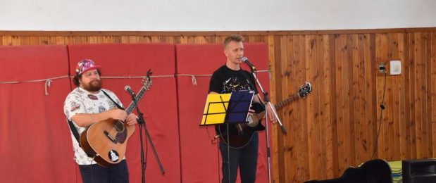 „Trendhagyó irodalomóra”