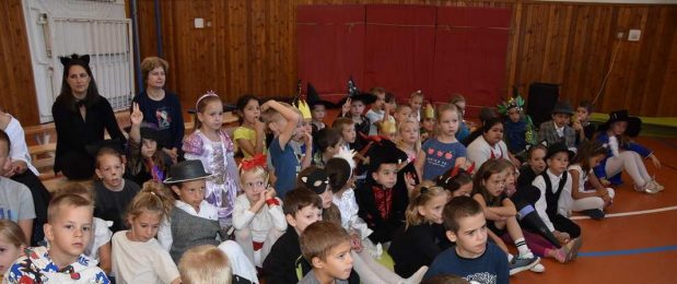 Magyar népmese napja